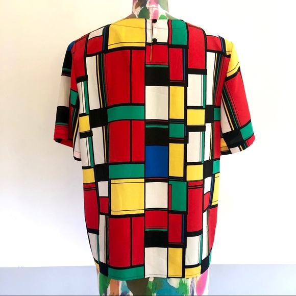 📚Vintage Geometric Print Short Sleeve Top - Picture 4 of 6